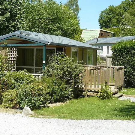 Parque de Campismo Le Rey Louvie Juzon