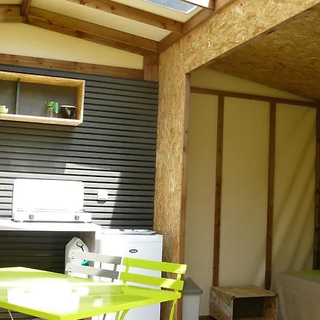 Le Rey Parque de Campismo 3*